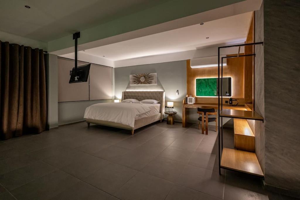 Smaragdi Luxury Jacuzzi Apartment Noho Premium Living Atenas Exterior foto